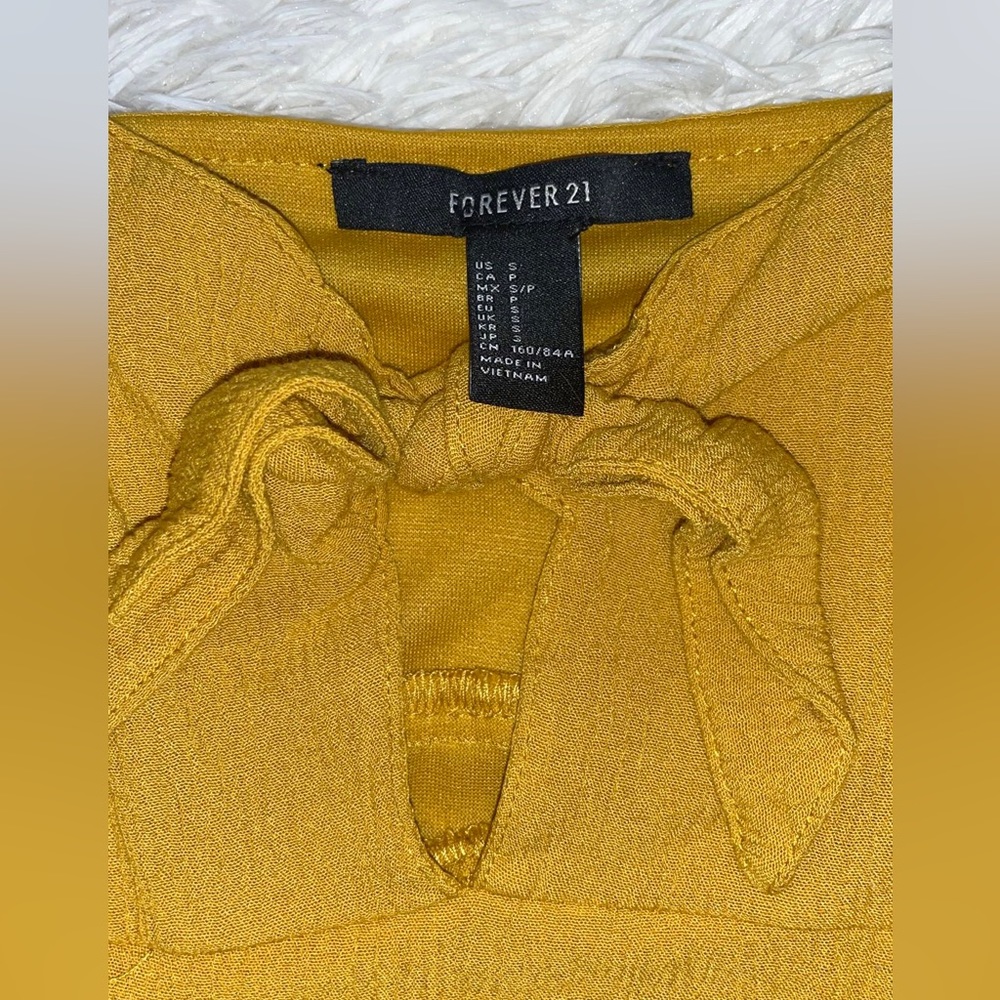 Mustard Keyhole Maxi Dress - Picture 5 of 7